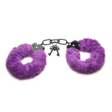 XR Brands - Cuffed In Fur Handschellen - Lila XR Brands - Cuffed In Fur Handschellen - Lila