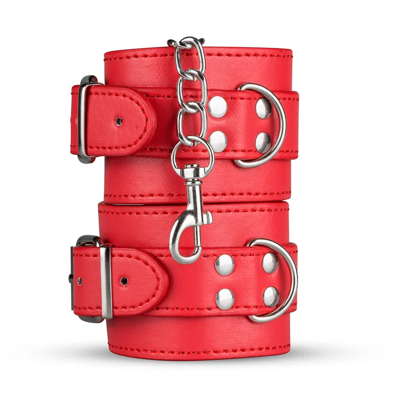 Secret Pleasure Chest »Crimson Dream« BDSM Set