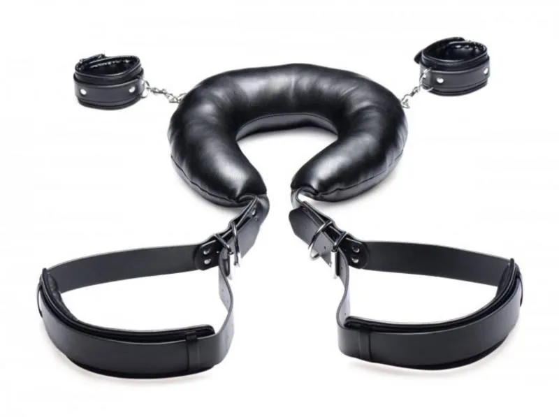 Verstellbares Fixier-Gurtset mit Fesseln