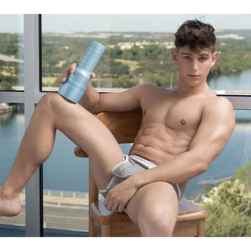 Fleshjack Boys »Reno Gold Golden Boy« Masturbator