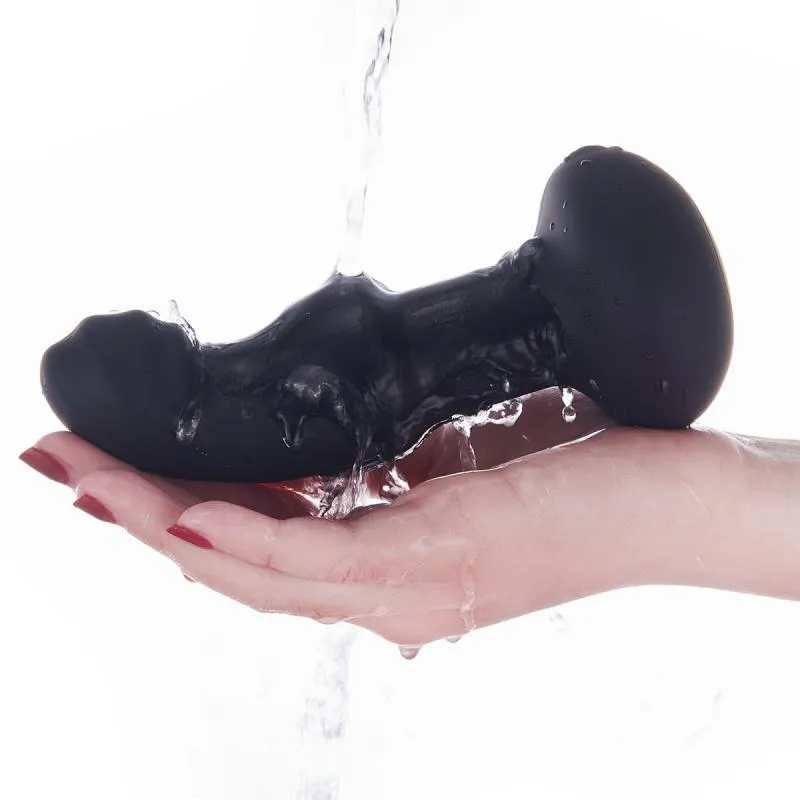 Nomi Tang - Pluggy Rotating & Vibrating Butt Plug RC