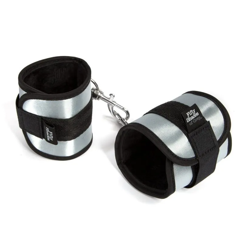 Fifty Shades of Grey – Totally His Handschellen – Weicher Samt