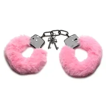 XR Brands - Cuffed in Fur Handschellen - Rosa XR Brands - Cuffed in Fur Handschellen - Rosa