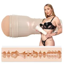 Fleshlight Girls - Angel Youngs Sweetness Fleshlight Girls - Angel Youngs Sweetness