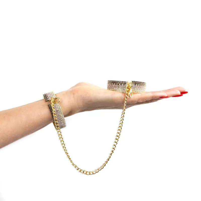 RS - Icons - Diamond Handcuffs Liz