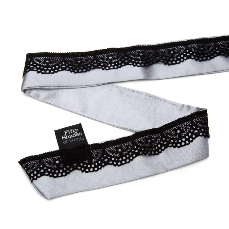 Fifty Shades Of Grey Satin-Halsband mit Nippelklammern