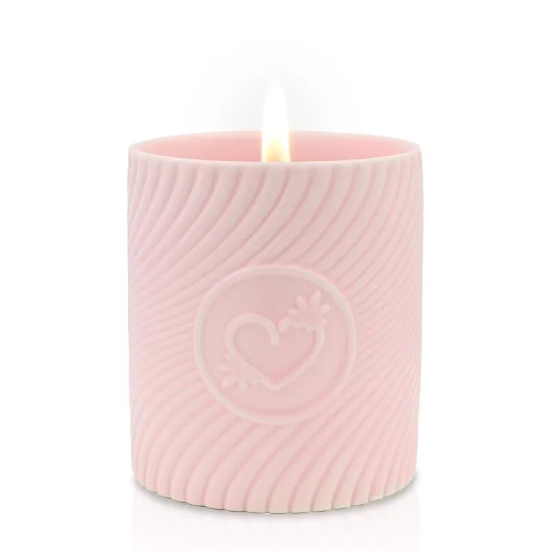 HighOnLove - Pink Massage Candle Strawberries & Champagne