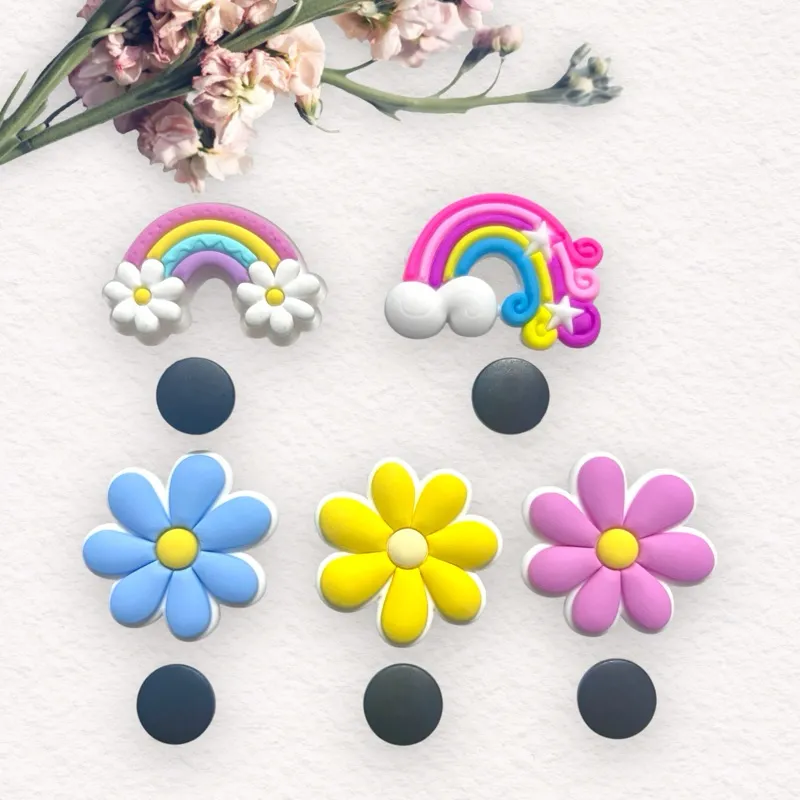 Kit 5 peças Arco iris Bótons/Pins para Personalizar Babuches Acessórios Diversos Adulto e Infantil Kit 5 peças Arco iris Bótons/Pins para Personalizar Babuches Acessórios Diversos Adulto e Infantil