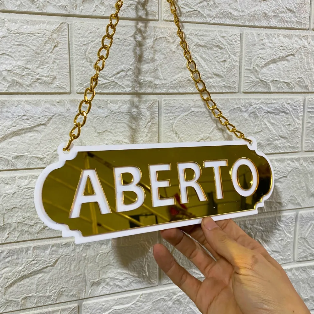 PLACA ABERTO E FECHADO COM CORRENTE E VENTOSA EM ACRILICO ESPELHADO PLACA ABERTO E FECHADO COM CORRENTE E VENTOSA EM ACRILICO ESPELHADO