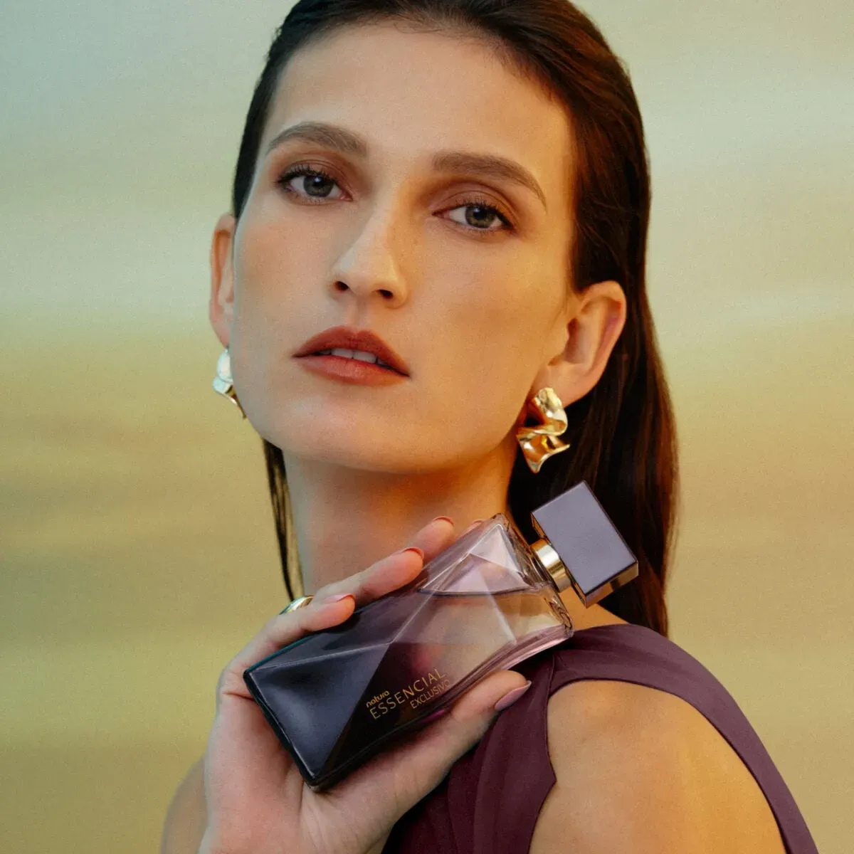 Rifa 50 números – Essencial Exclusivo Deo Parfum Feminino Rifa 50 números – Essencial Exclusivo Deo Parfum Feminino