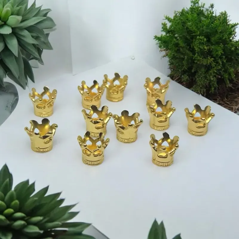 Aplique Mini Coroa ABS Dourada - Pacote com 100 Peças Aplique Mini Coroa ABS Dourada - Pacote com 100 Peças