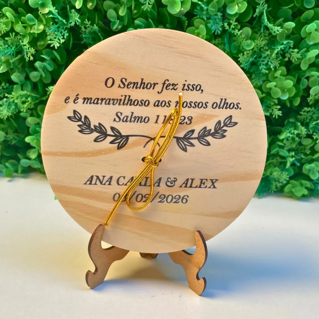Porta Aliança Rústico Personalizado em Madeira Pinus – Nomes | Envio Rápido 24h Porta Aliança Rústico Personalizado em Madeira Pinus – Nomes | Envio Rápido 24h