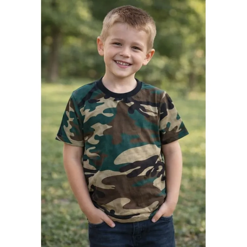 Camiseta Camuflada Malha Algodão Tamanho 4 6 8 10 Camiseta Camuflada Malha Algodão Tamanho 4 6 8 10
