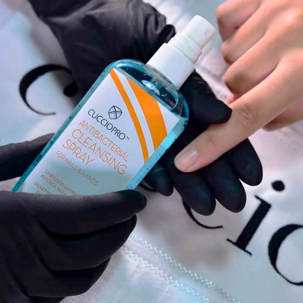 Cuccio Prep Higienizador Cuccio Antibacterial Cleansing Spray - 236ml Cuccio Prep Higienizador Cuccio Antibacterial Cleansing Spray - 236ml