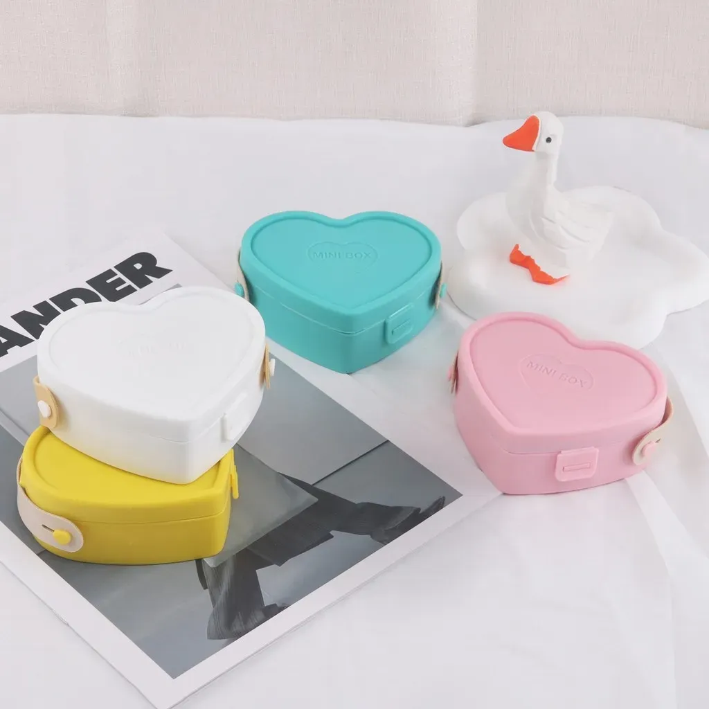 Porta Joias Compacto em Formato de Coração com Alcinha para Viagem Porta Joias Compacto em Formato de Coração com Alcinha para Viagem