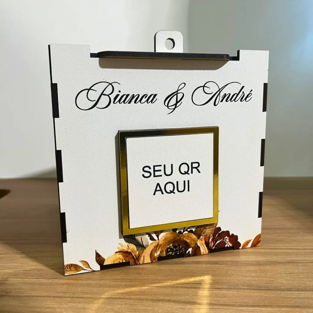 Caixa Cofre PIX Casamento Personalizada MDF | Iniciais do Casal | QR Code Pronto Caixa Cofre PIX Casamento Personalizada MDF | Iniciais do Casal | QR Code Pronto