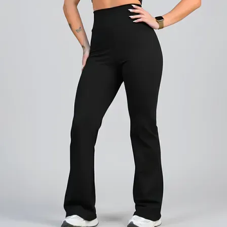 Calça Legging Leg Flare Zero Transparência Grossa Academia Calça Legging Leg Flare Zero Transparência Grossa Academia