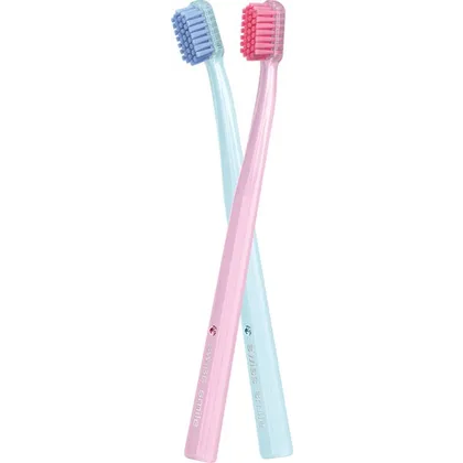 Swiss Smile Diamond Glow Zahnbürste, rose quartz & serenity ice blue 2 Stk. Swiss Smile Diamond Glow Zahnbürste, rose quartz & serenity ice blue 2 Stk.