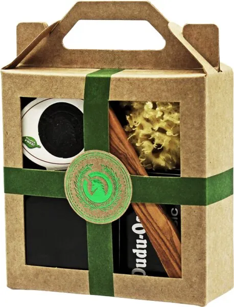 Unicorn Geschenk-Set mini-Seifendose klein samtschwarz + Dudu Osun CLASSIC 25g + Dudu Shea PURE 15ml + Naturschwamm klein + Olivenholzspatel grün Unicorn Geschenk-Set mini-Seifendose klein samtschwarz + Dudu Osun CLASSIC 25g + Dudu Shea PURE 15ml + Naturschwamm klein + Olivenholzspatel grün