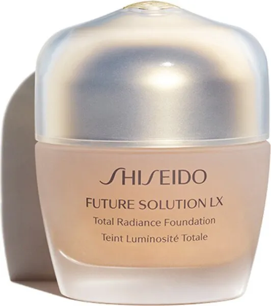 Shiseido Future Solution LX Total Radiance Foundation SPF 15 R4 30 ml Shiseido Future Solution LX Total Radiance Foundation SPF 15 R4 30 ml