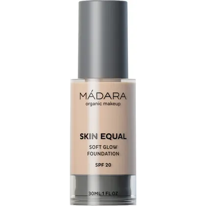 MÁDARA Organic Skincare Skin Equal Soft Glow Foundation SPF15 10 Porcelain 30 ml MÁDARA Organic Skincare Skin Equal Soft Glow Foundation SPF15 10 Porcelain 30 ml