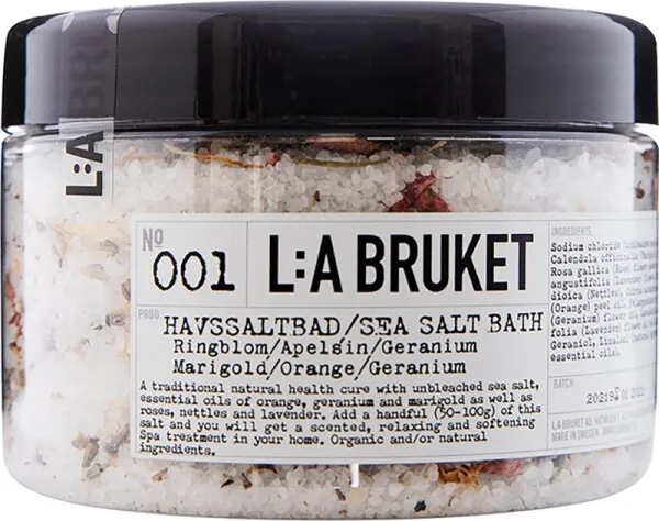 L:A Bruket No. 001 Sea Salt Bath Marigold/Orange/Geranium 450 g L:A Bruket No. 001 Sea Salt Bath Marigold/Orange/Geranium 450 g