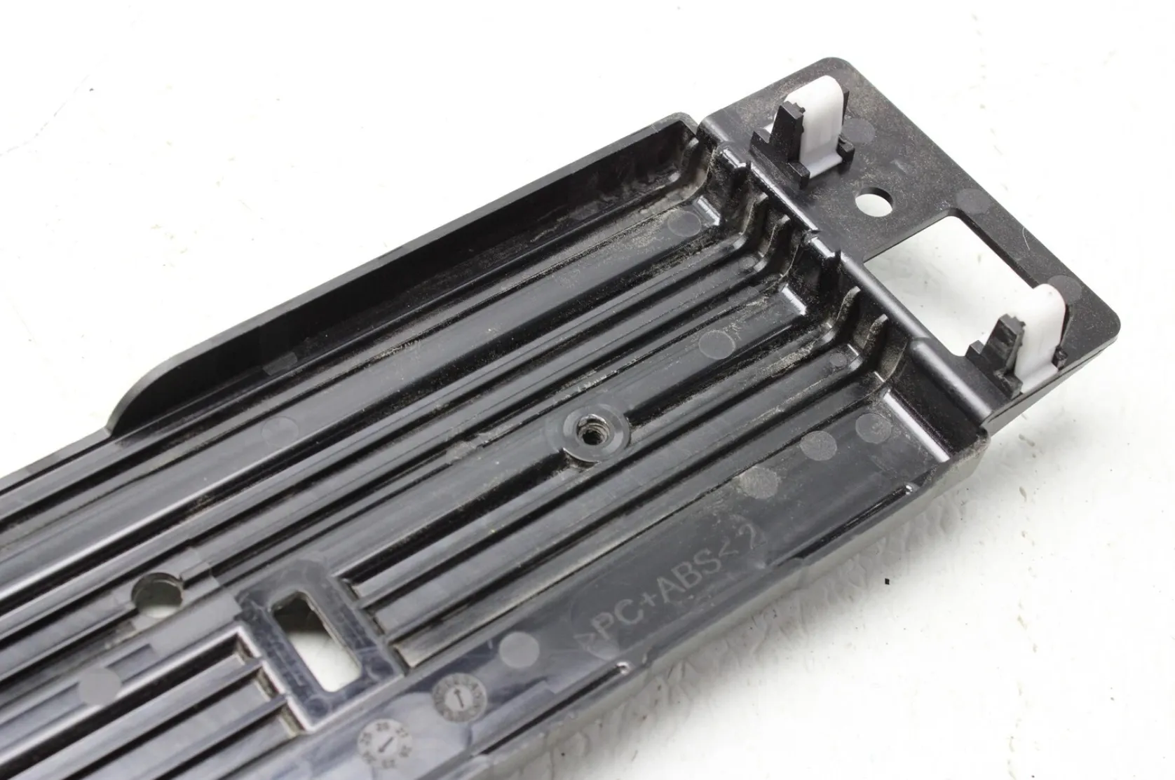 1928315-00-C Кронштейн блока керування трансмісією (TCU) TCU BRACKET