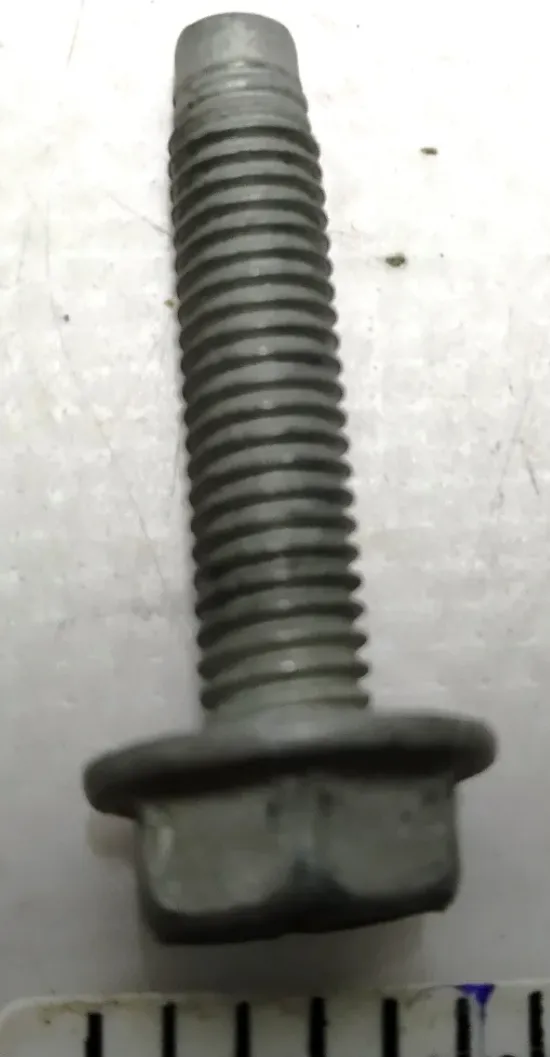 1005817-00-A Шестигранний болт M6×25 із кроком різьби 1.00 HEX BOLT