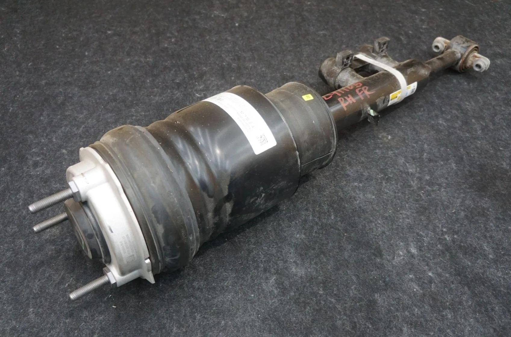 1250366-00-E Передній модуль пневматичної пружини — права сторона FRONT AIR SPRING MODULE – RIGHT HAND