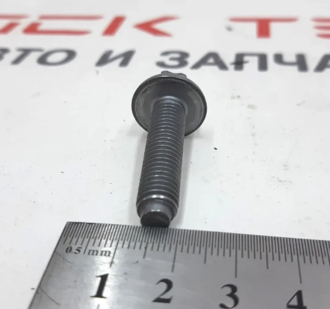 1099998-00-A Болт M8X35 BOLT