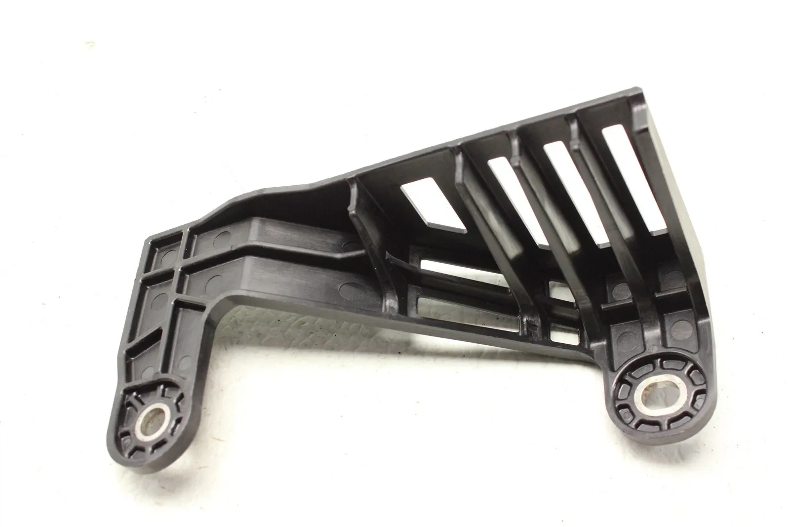 1250699-00-A Кронштейн кріплення педалі газу ACCELERATOR PEDAL SUPPORT BRACKET