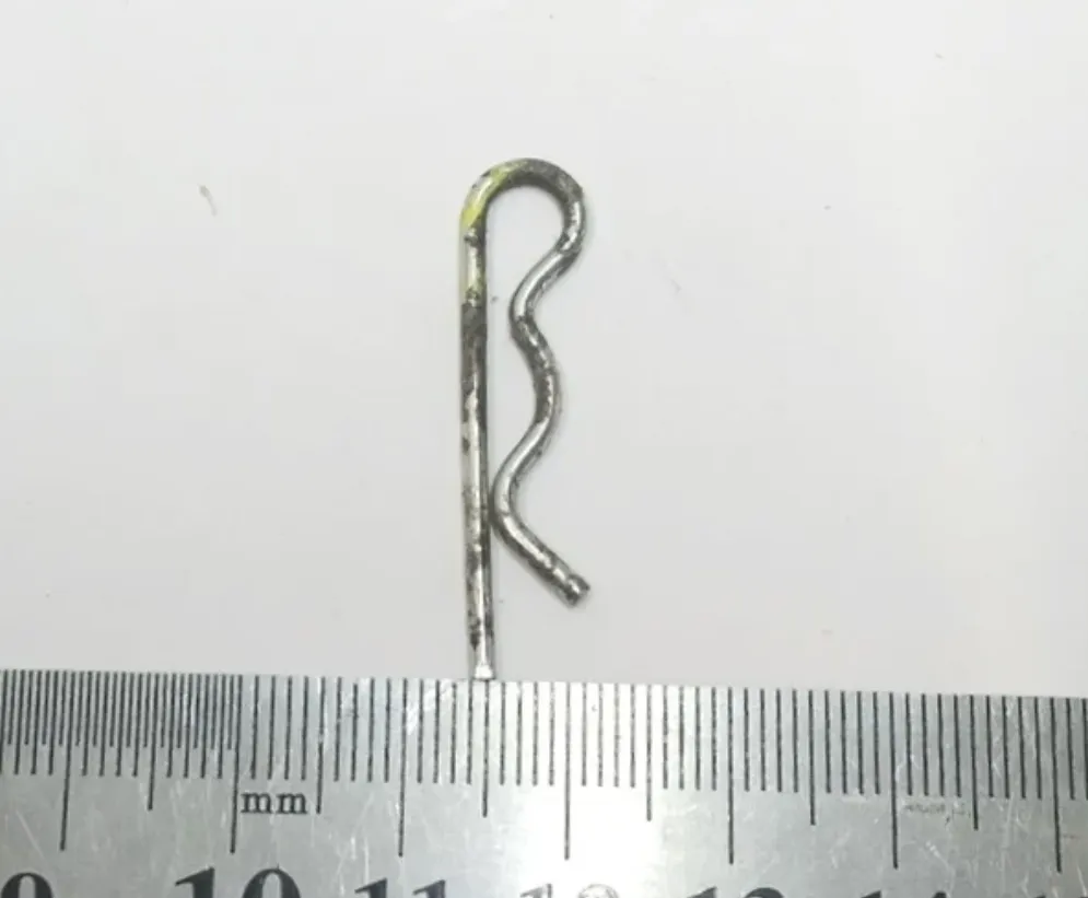 1055857-00-A Фіксатор штифта гальмівного важеля BRAKE CLEVIS CLIP