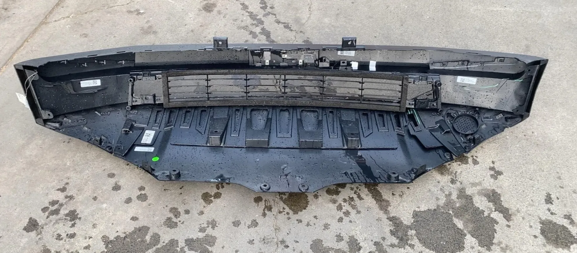 1896370-00-B Сервісна передня облицювальна панель FRONT FASCIA – SERVICE