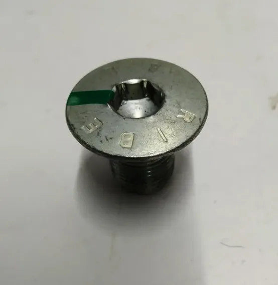 1036655-00-A Болт RC M16×1.5×26 кл. міцності 8.8 покриття PTP BOLT