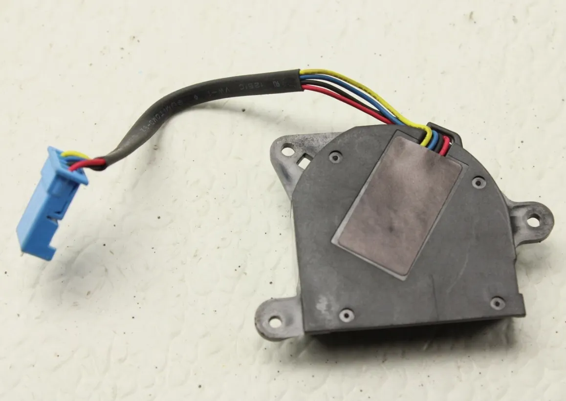 1811670-00-D Вентилятор камери лобового скла WINDSHIELD – CAMERA FAN