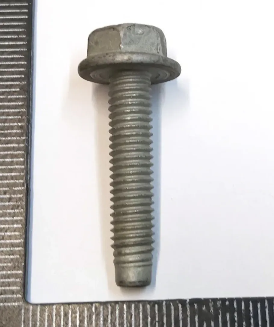 1129025-00-A Болт з фланцем М6×1.0×30 клас міцності 8.8 покриття цинк-нікель зі змазкою для переднього датчика прискорення BOLT