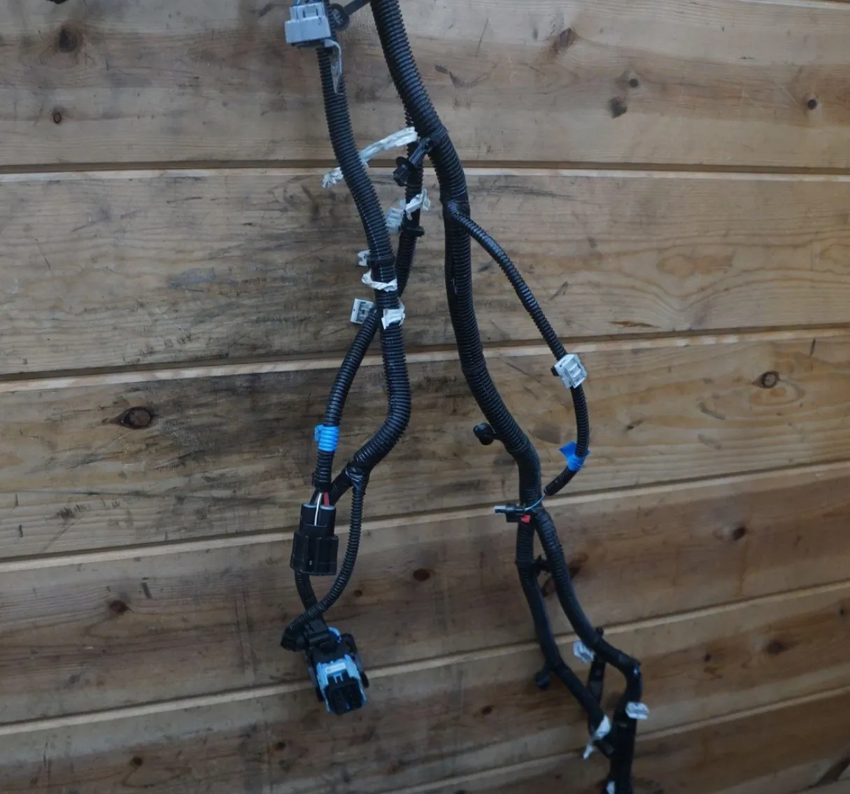 1682241-00-G Жгут кузова (коробу) правий HARNESS-BED RIGHT