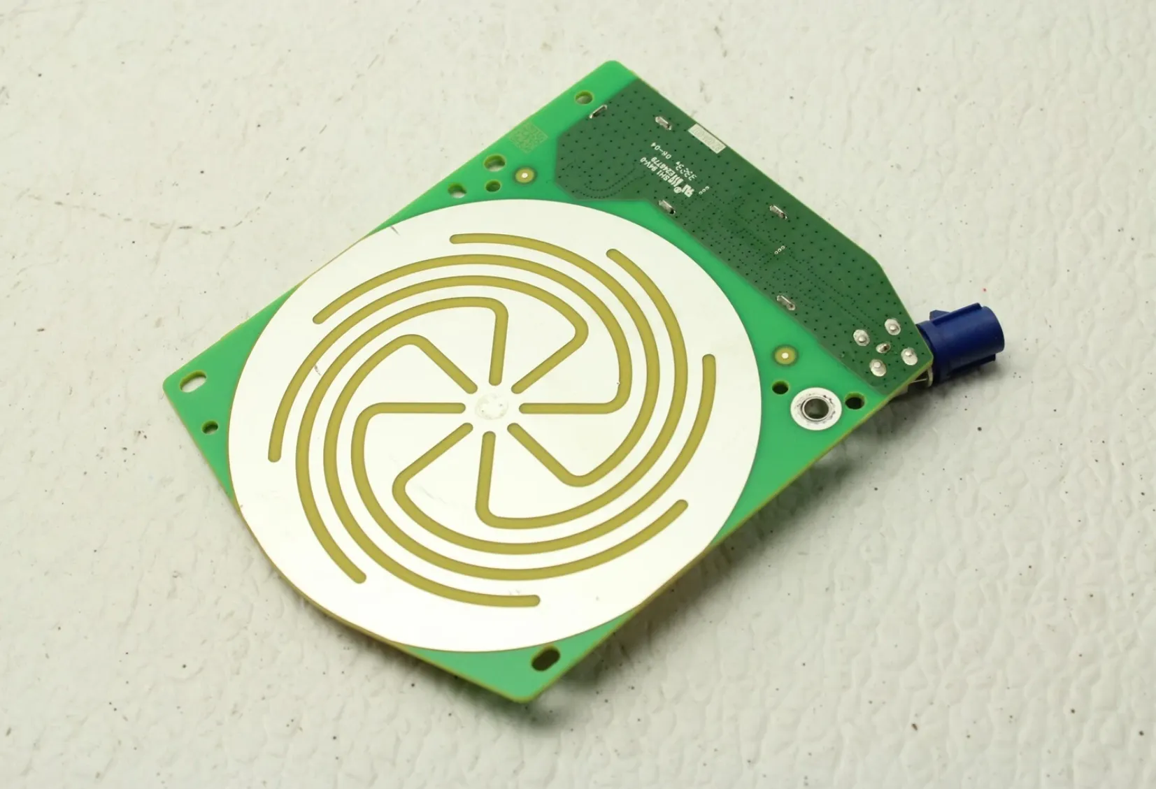 1920001-00-C Модуль антени GNSS Milkweed ASSEMBLY GNSS MILKWEED ANTENNA