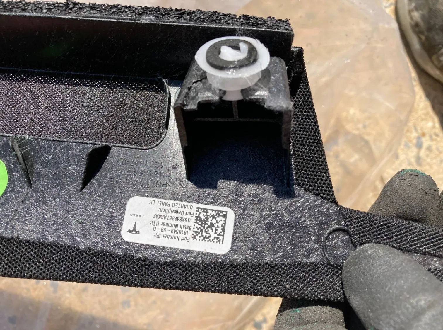 1818549-99-D Збірка задньої бокової панелі — ліва сторона QUARTER PANEL ASSEMBLY – LEFT HAND
