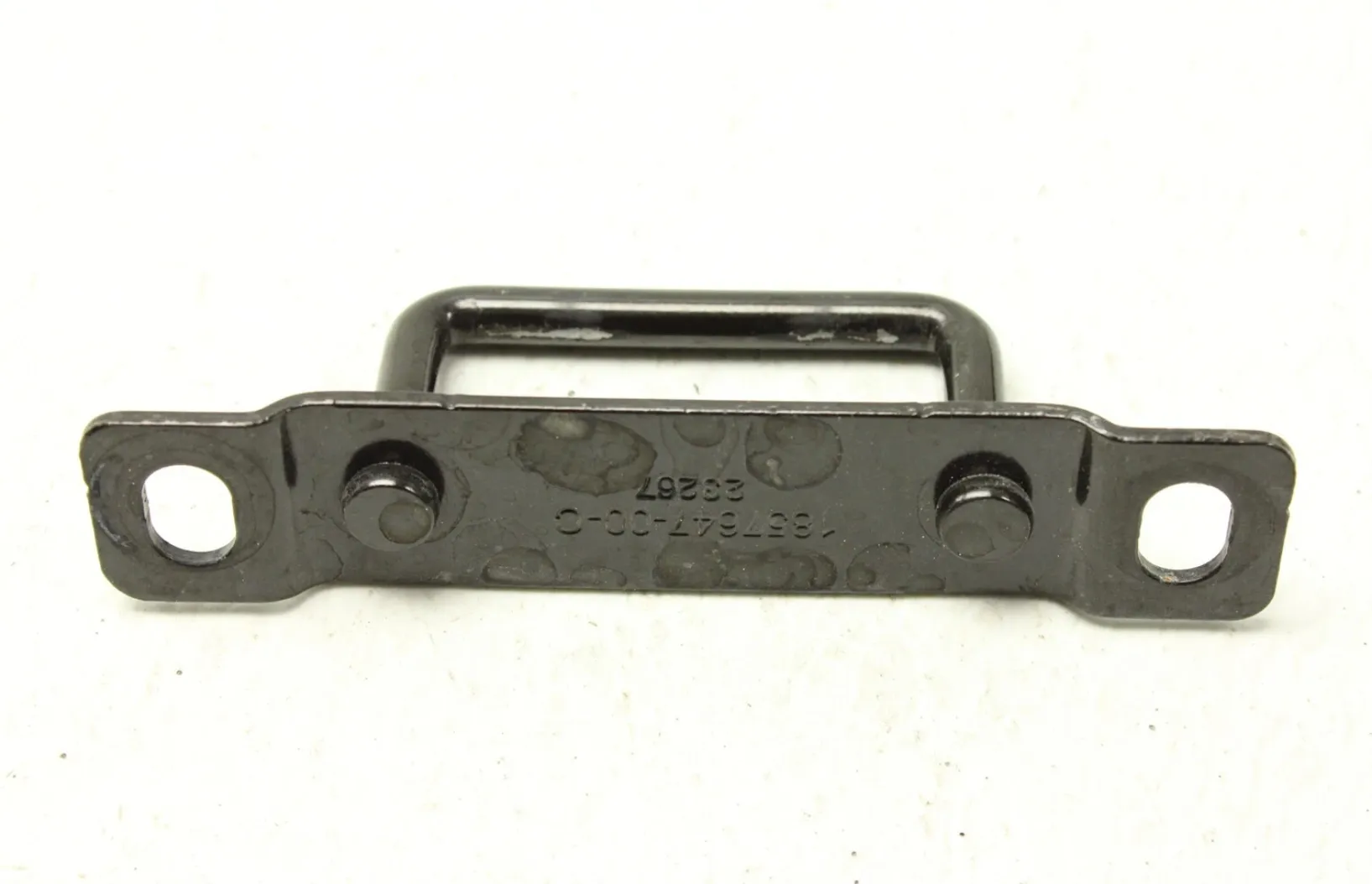 1857647-00-C Ударна пластина вантажного боксу кузова CARGO TUB STRIKER BED CARGO TUB STRIKER