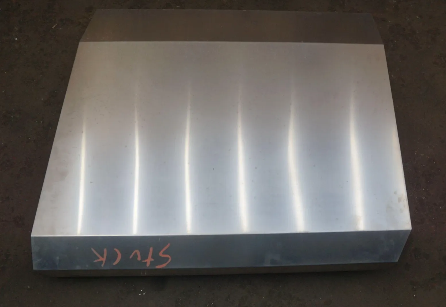 1814851-00-B Збірка лівих задніх дверей ASSEMBLY – REAR DOOR – LEFT HAND