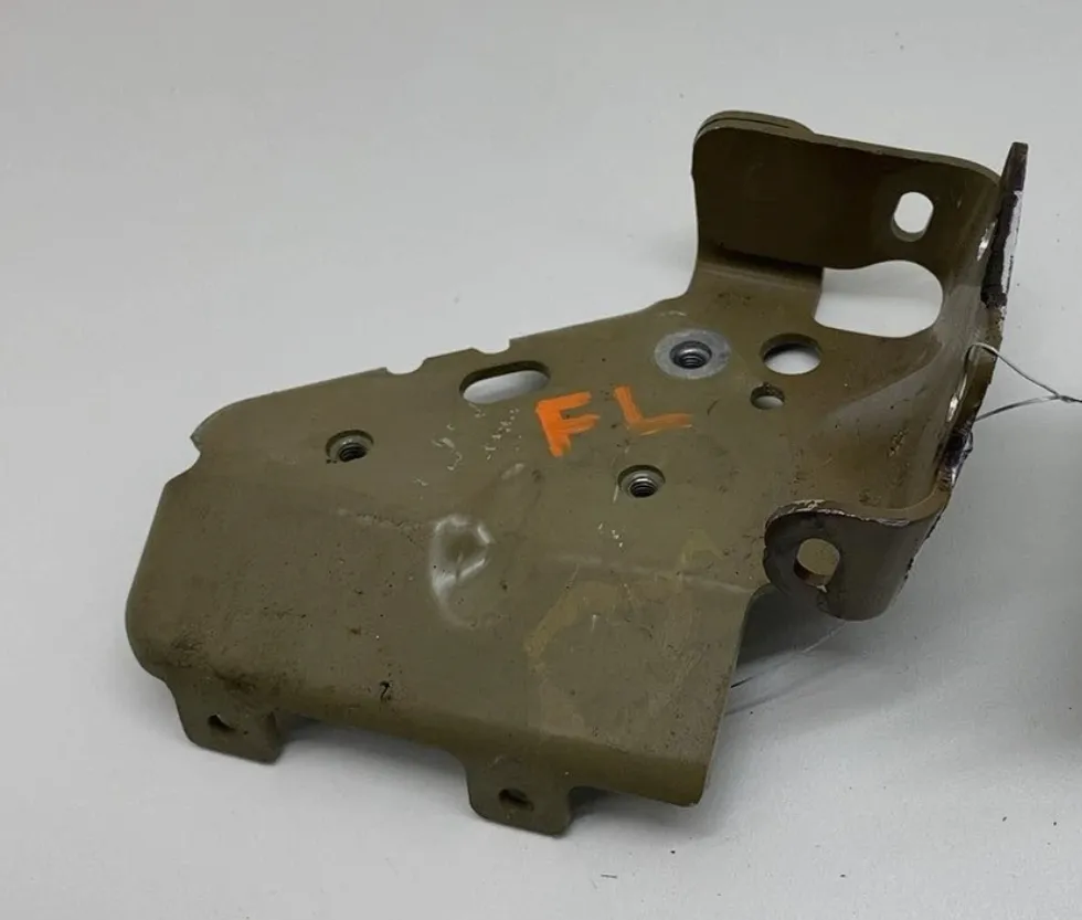 1853211-ST-H Збірка лівого кронштейна CFM ASSEMBLY – CFM BRACKET LEFT HAND