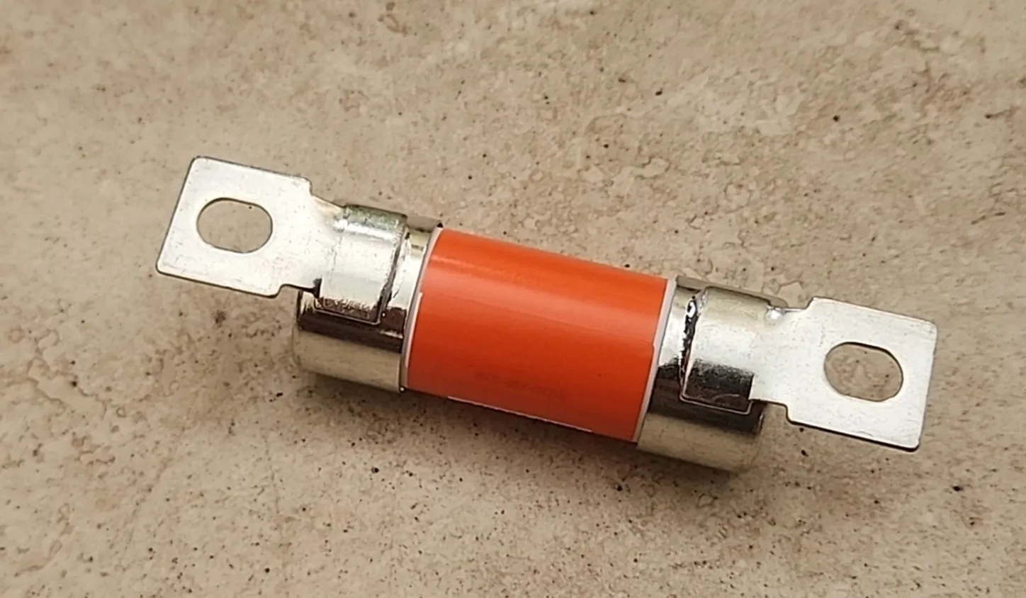 1852992-00-A Плавкий запобіжник PCS 60A – пісочний тип – 1000 В постійного струму (VDC) PCS 60A