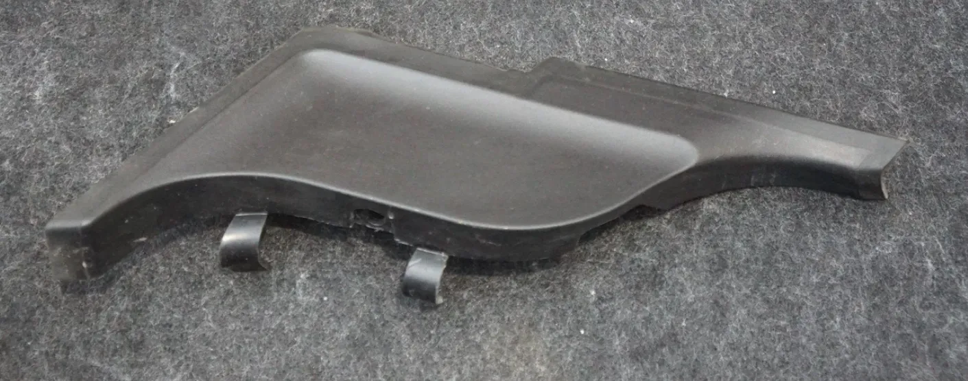 1781741-00-C Права декоративна кришка світлової панелі LIGHTBAR BEAUTY COVER – RIGHT HAND