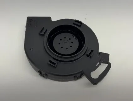 1699953-00-C Вентилятор спинки сидіння з правого боку (1R) 1R SEAT BACK BLOWER