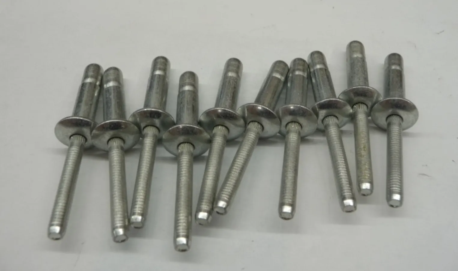 1062559-00-A Заклепка 65×3×135 мм STRUCTURAL COMMON RIVET