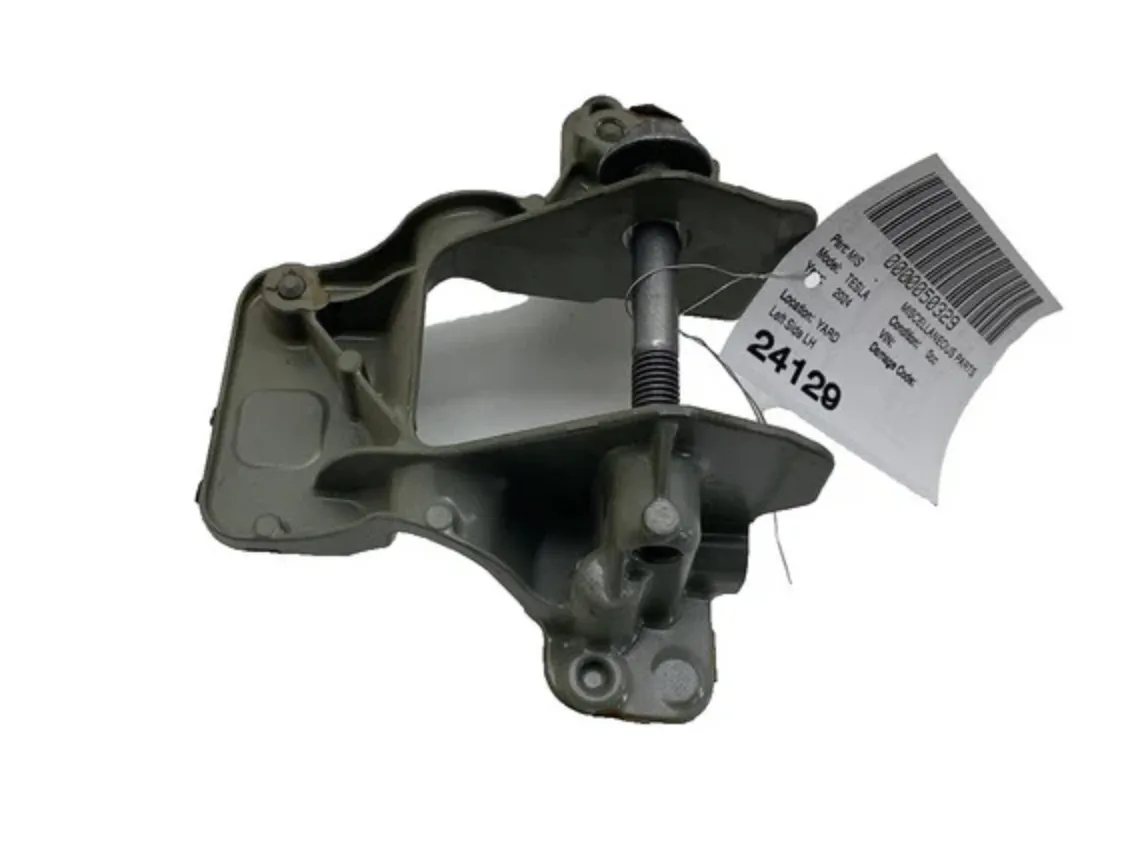 1817174-ST-C Ліва передня опора двигуна FRONT MOTOR MOUNT – LEFT HAND