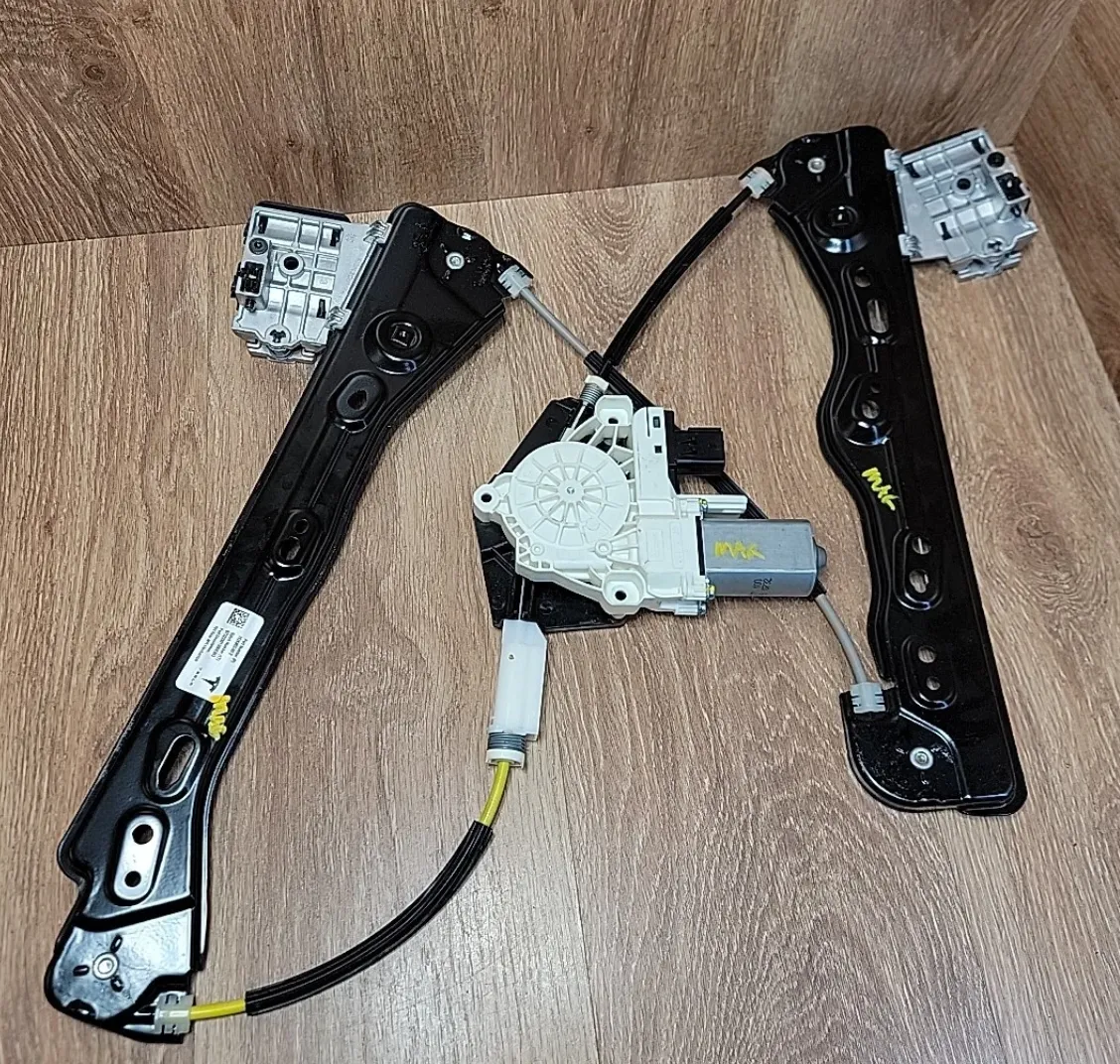 1873123-00-C Механізм склопідйомника задніх правих дверей WINDOW REGULATOR MECHANISM – REAR – RIGHT HAND