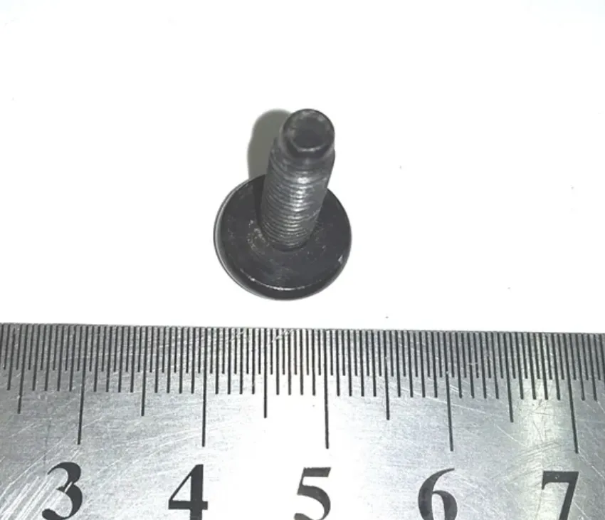 1551442-00-A Болт M5-0.8×18 BOLT