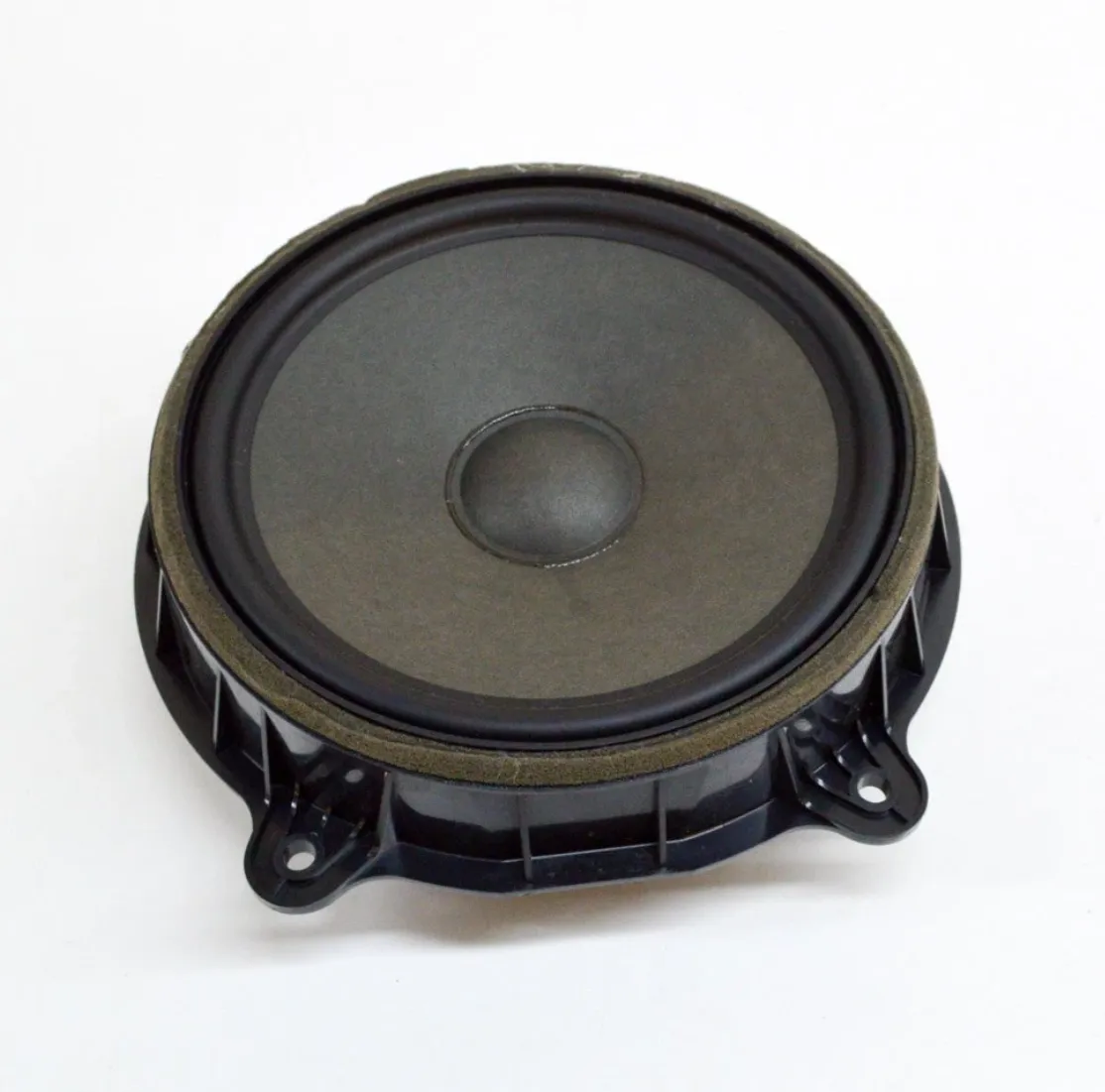 1079744-01-F Преміум сабвуфер 200 мм (аудіодинамік) AUDIO SPEAKER WOOFER PREMIUM 200MM